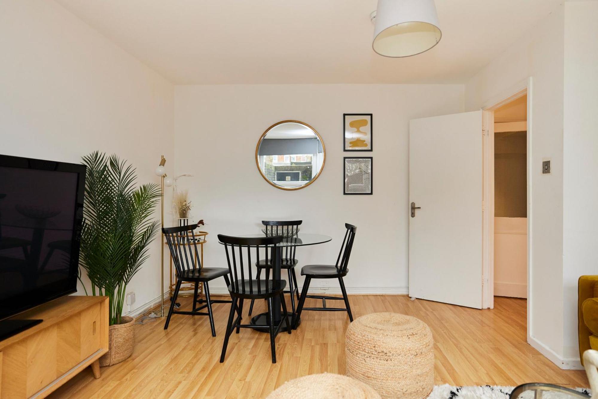 The Kennington Park Crib - Lovely 2Bdr Flat With Garden London Exteriör bild